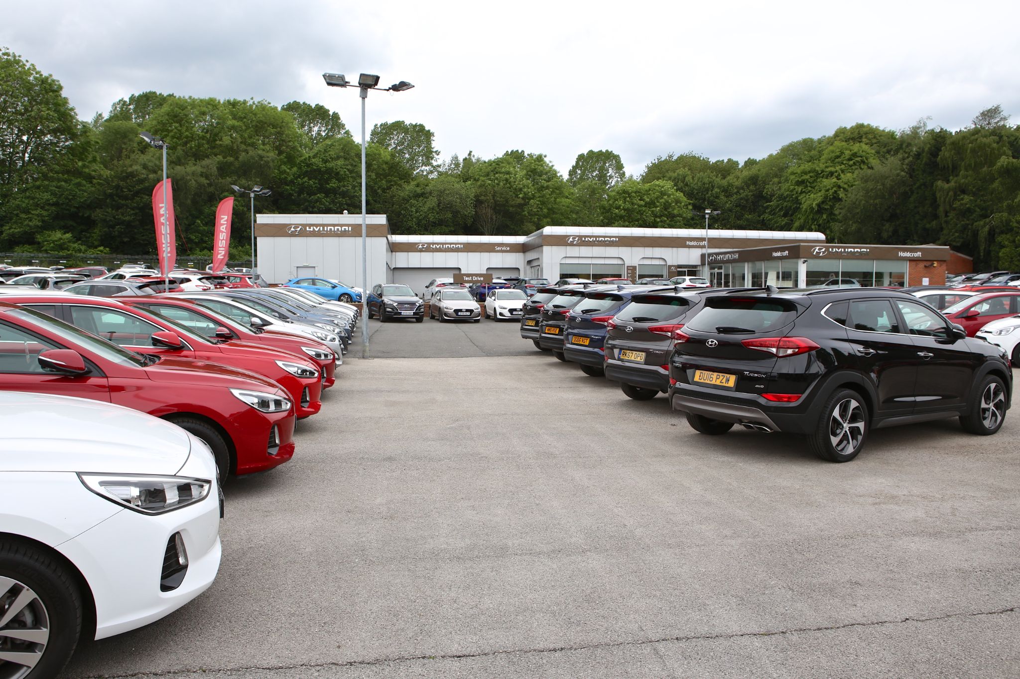 Hyundai Hanley Car dealership in StokeOnTrent AutoTrader